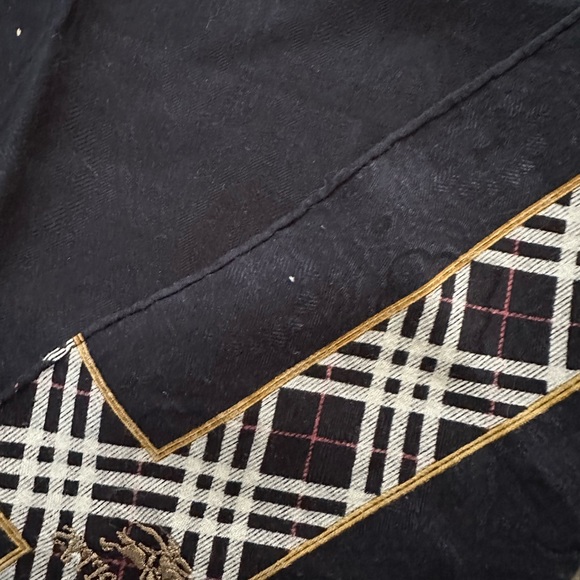 Burberry used 1x  rating 9/10 - Picture 5 of 5